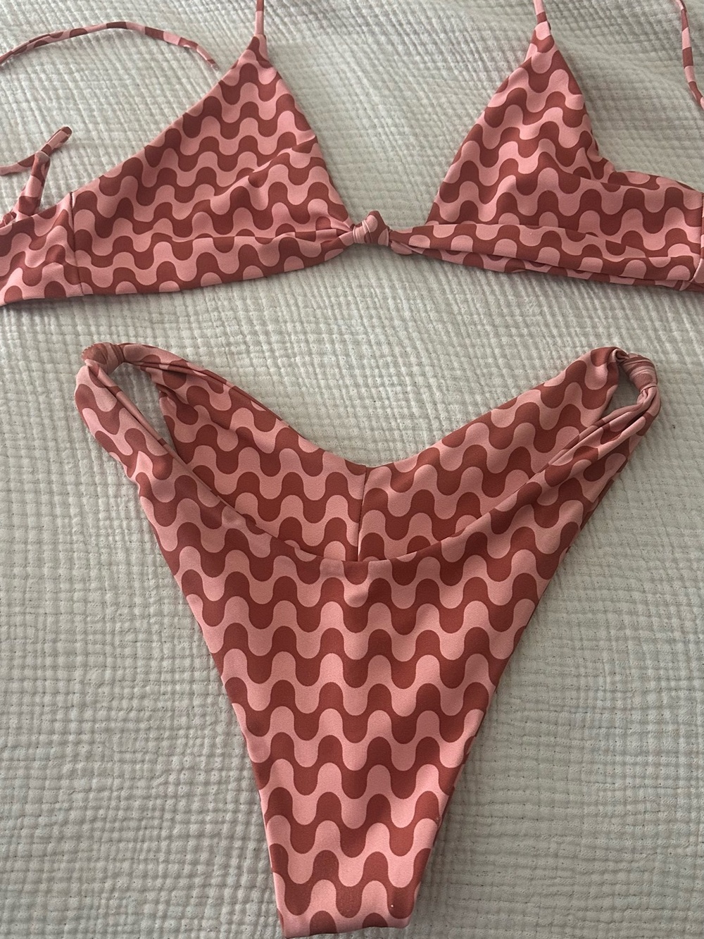 Skatie Pink Wave-Print Two-Piece Bikini